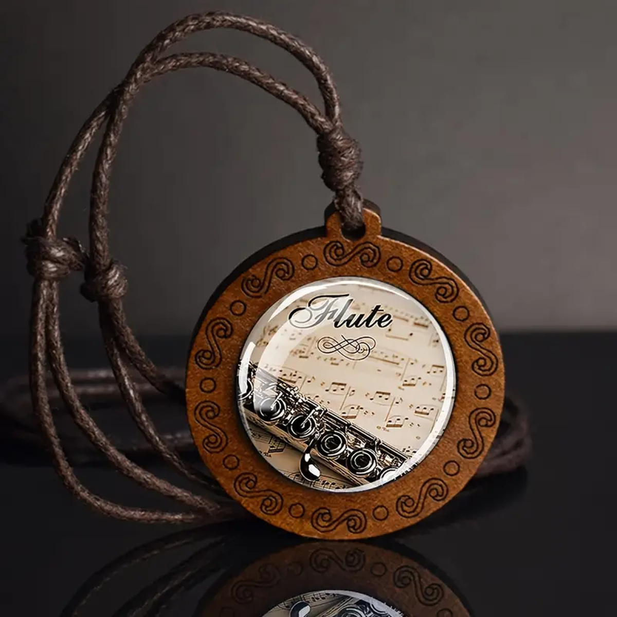 Preview: ROCK-HUS Kette Leder mit Anhänger Holz Flöte