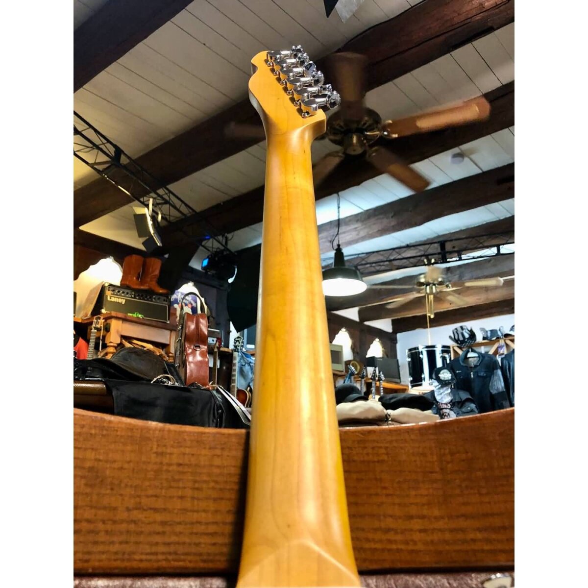 Preview: ROCK-HUS Gitarre Gebraucht BaCH Telemeister Weiss 1PU