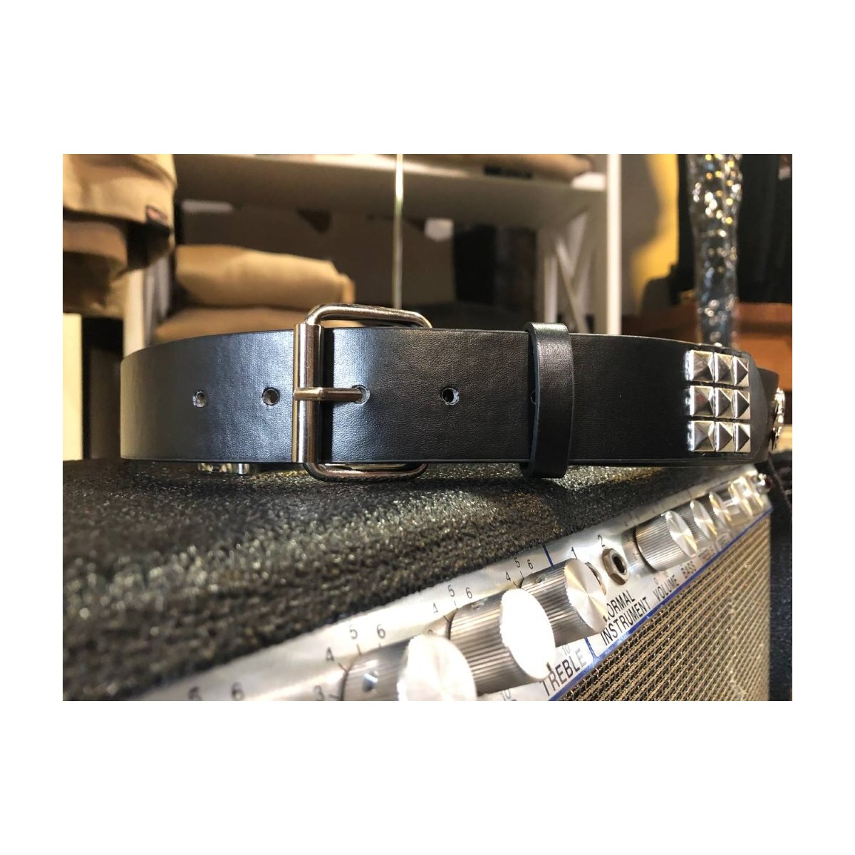 Preview: ROCK-HUS Gürtel Schwarz Skull´n Bones flach Nieten flach