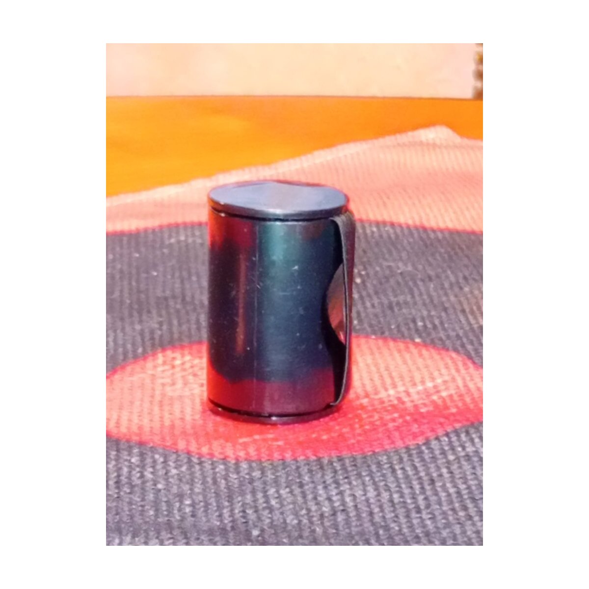 ROCK-HUS Finger Shaker RIZO