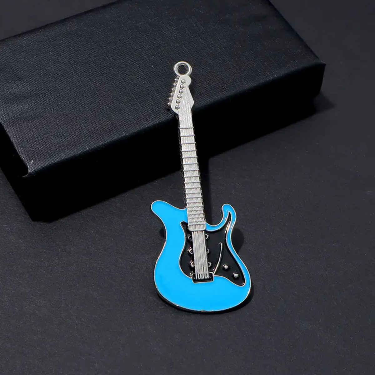 ROCK-HUS Kühlschrankmagnet Gitarre Metall Blau