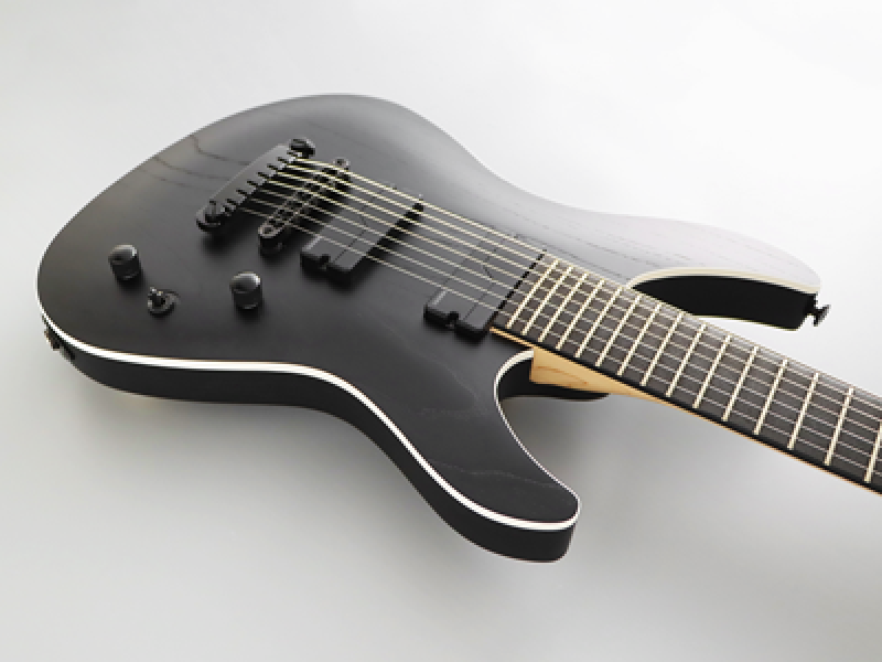 FGN E-Gitarre, J-Standard Mythic, 7-Saiter, Open Pore Black, Softcase